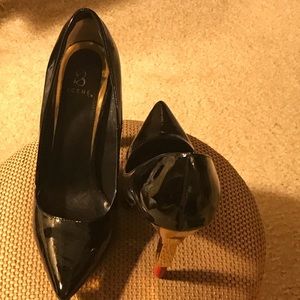 Shoe Dazzle Lipstick Pump